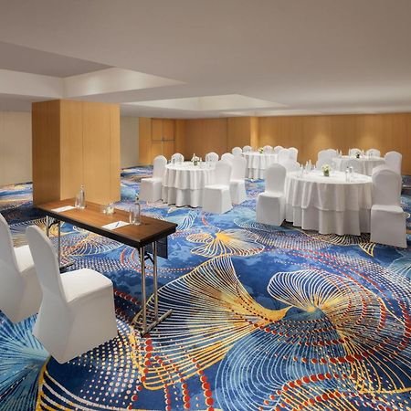 Marriott Executive Apartments Хайдарабад Экстерьер фото