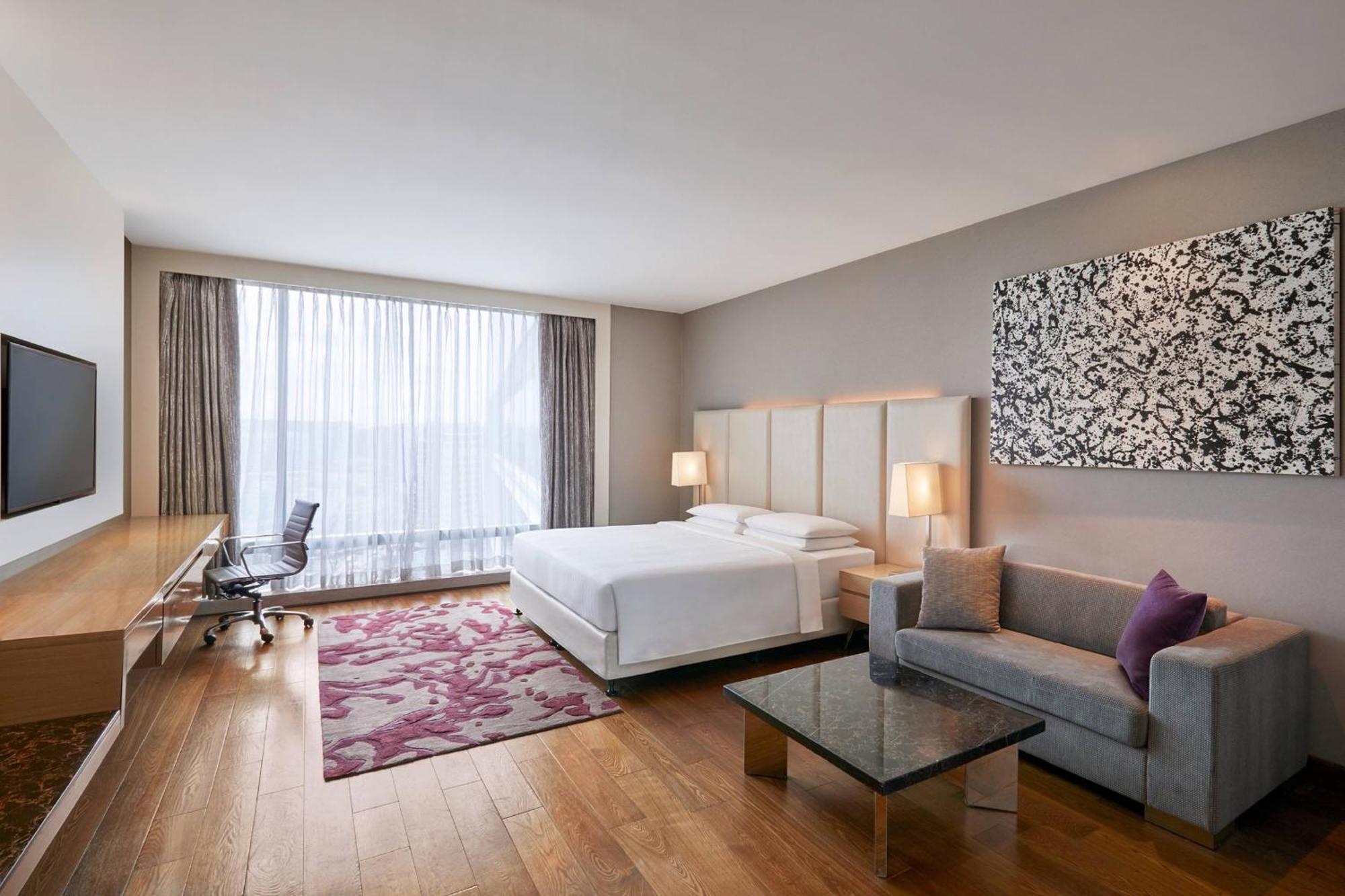 Marriott Executive Apartments Хайдарабад Экстерьер фото