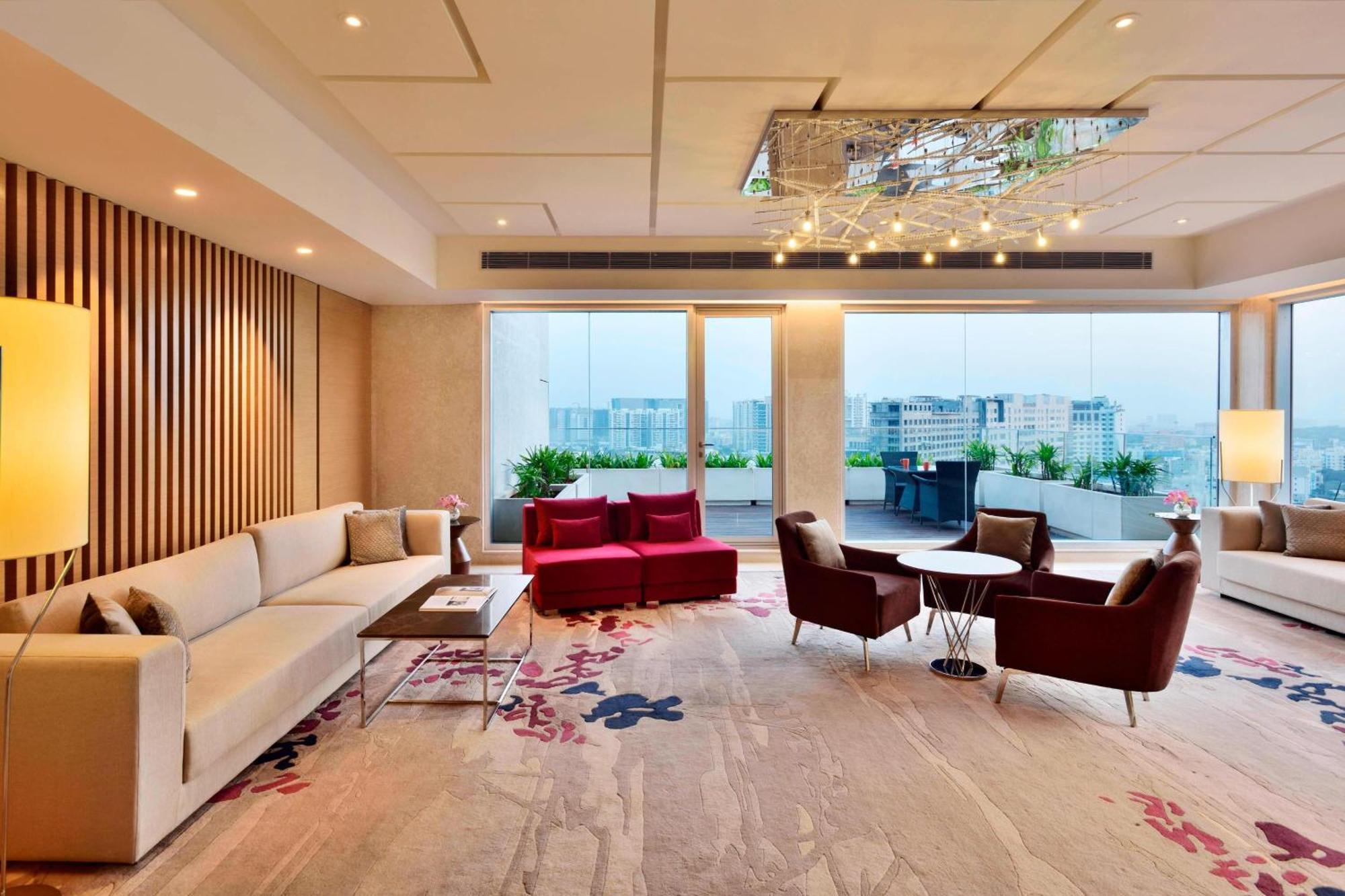 Marriott Executive Apartments Хайдарабад Экстерьер фото